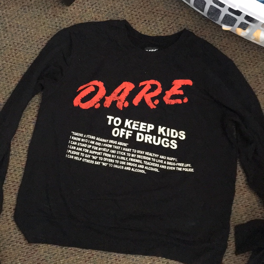 logo crew neck